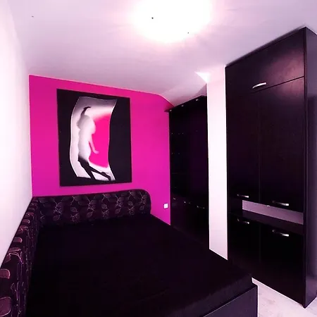 Apartment Deluxe Poolview Maisonette Paris In Panoramic Roof Complex *